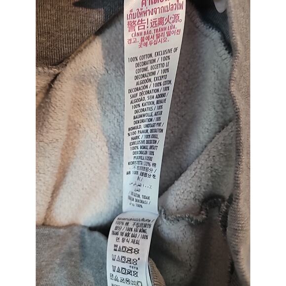 Disney Parks Mickey Mouse Rainbow Pride Crewneck – XS Gray - Picture 9 of 9